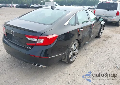 2018 Honda Accord Touring 2.0T from USA, damaged, VIN 1HGCV2F9XJA033990